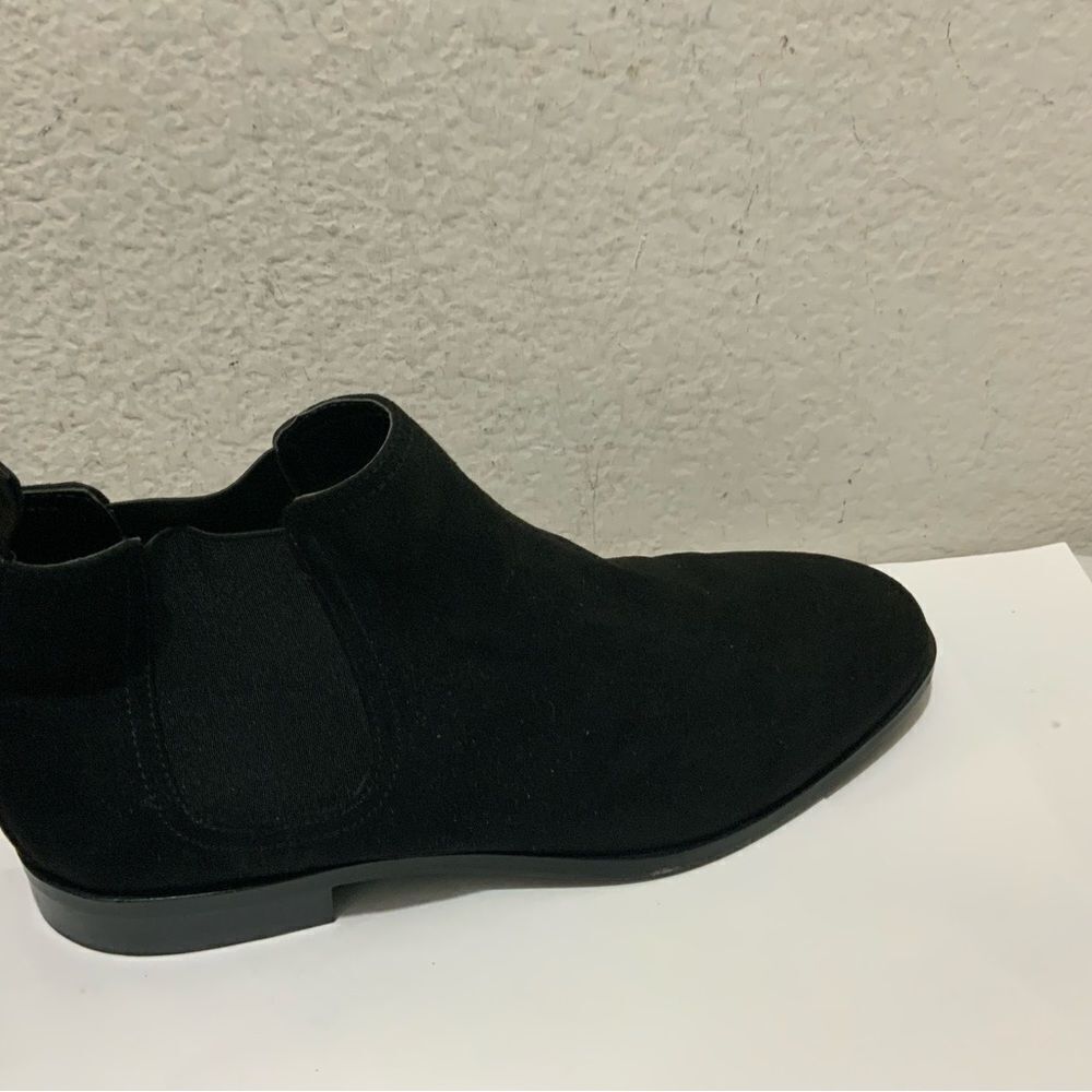 New H&M Suede Chelsea Boots Black Mens Shoes size 10.5 US 44 EUR dress shoes